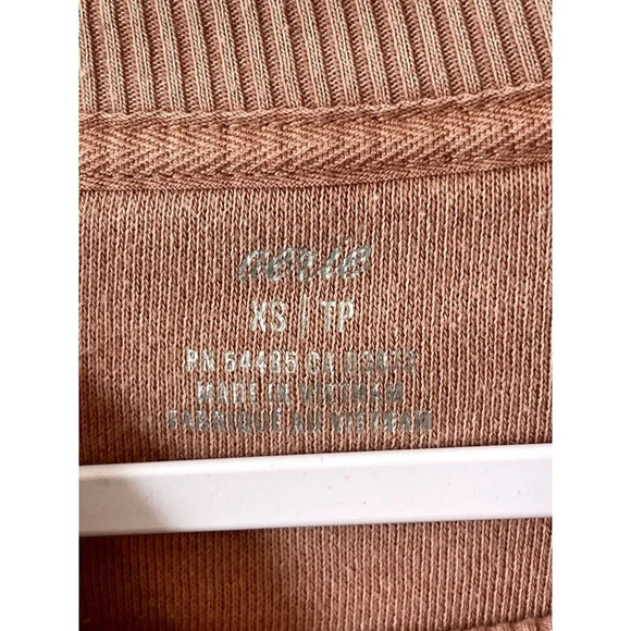 Aerie Womens Oversized Pink Crew Neck Sweatshirt Boyfriend Size XS Slouchy Slit - Picture 4 of 4